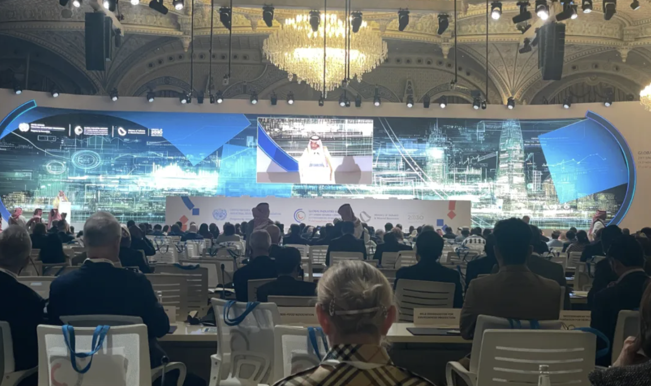 截屏2025-12-01 17.31.18